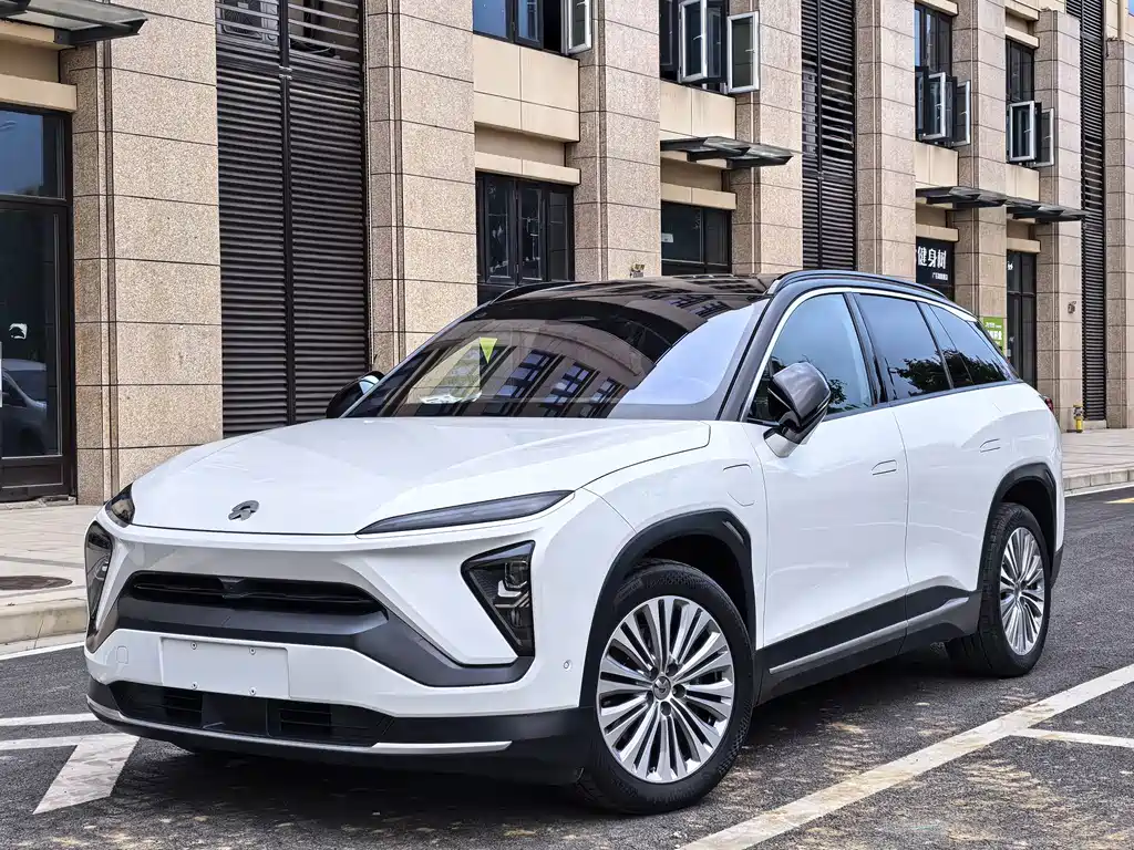NIO ES6 2021