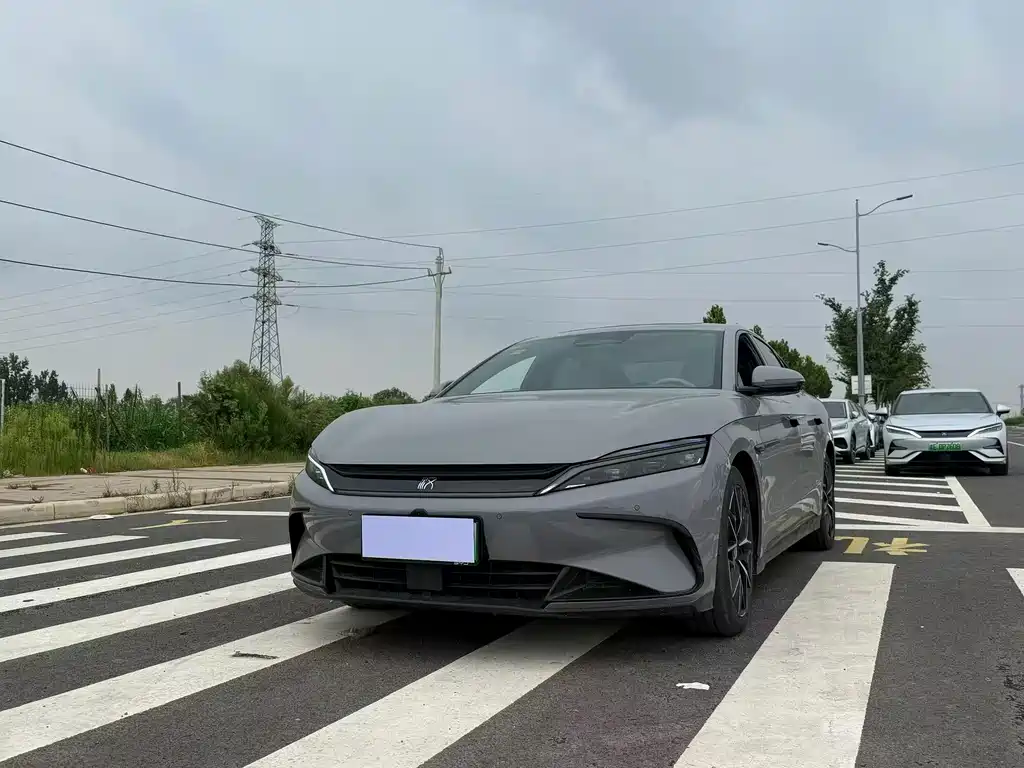 BYD Han 2024
