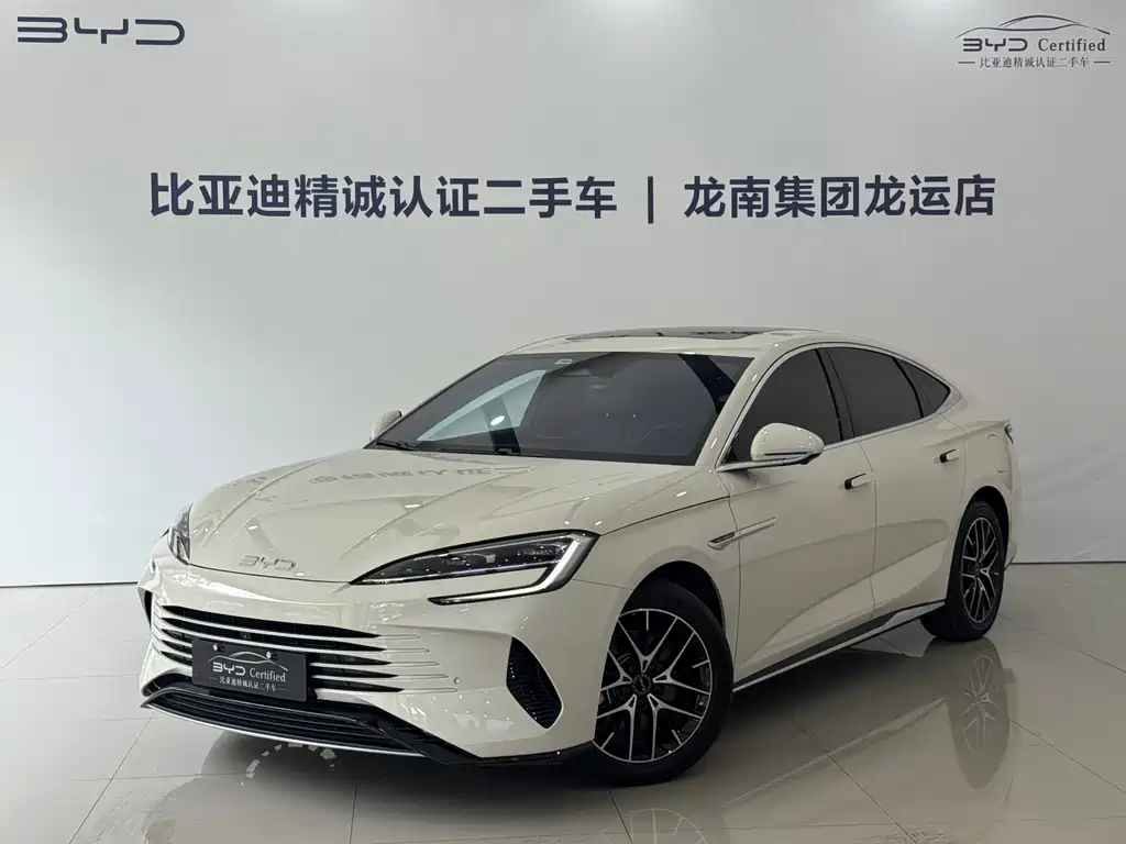 BYD Seal 07 DM-i 2024