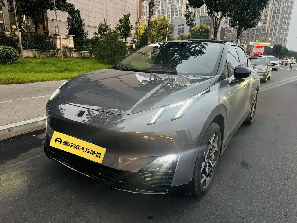 Lynk & Co Z20 2026