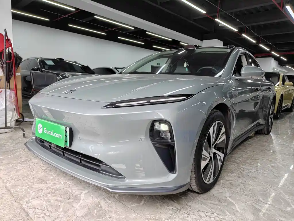 NIO ET5 2023