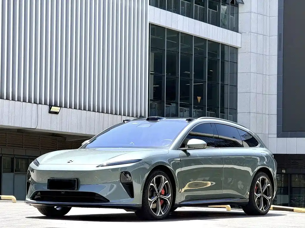 NIO ET5T 2023