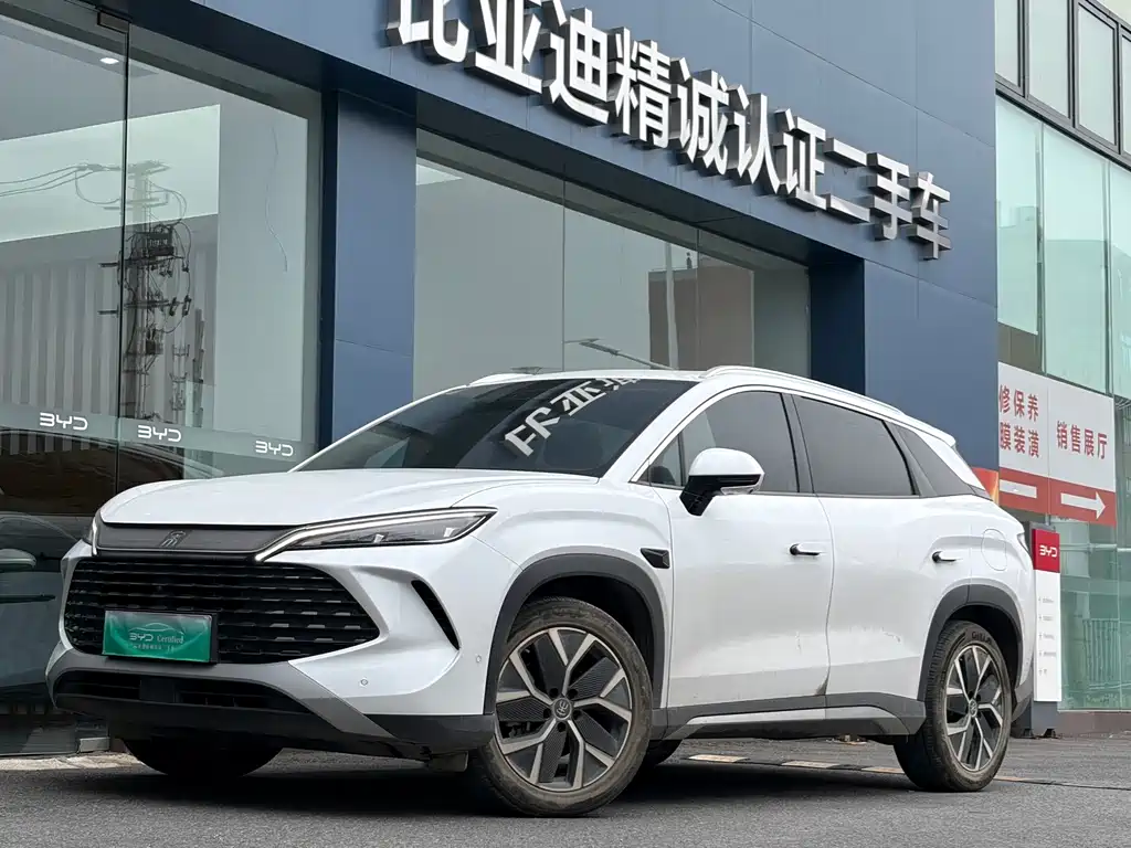 BYD L DM-i 2025