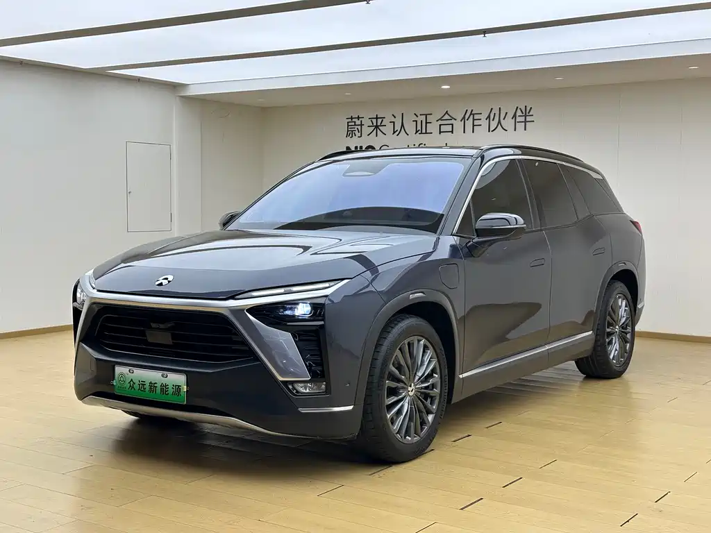 NIO ES8 2022