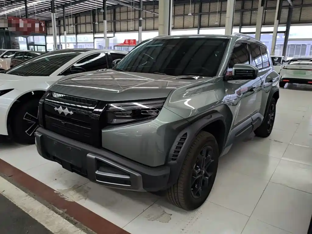 Fang Cheng Bao Titanium 3 2025