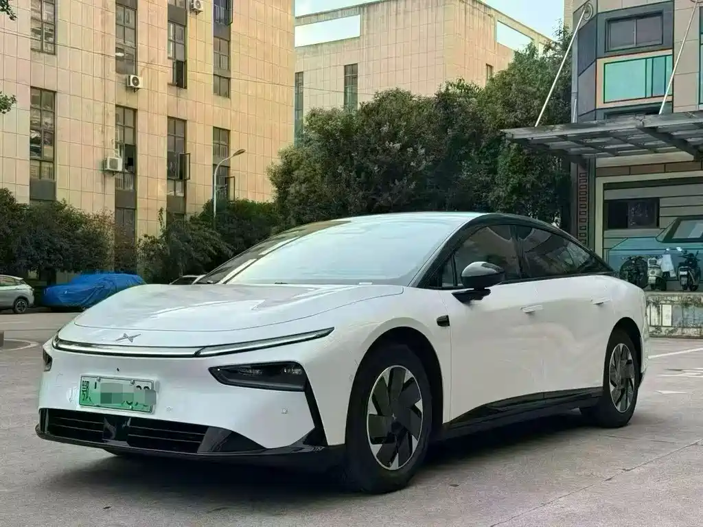 XPENG P7+ 2025