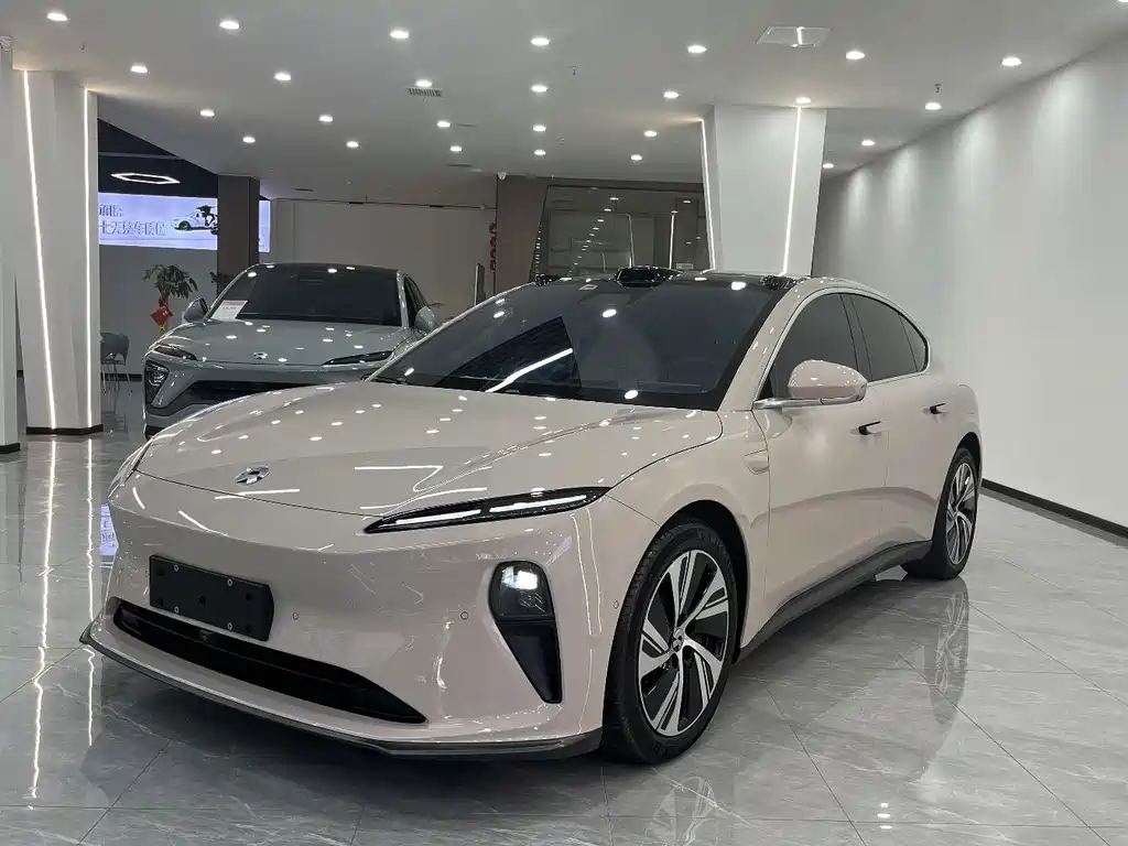 NIO ET5 2024
