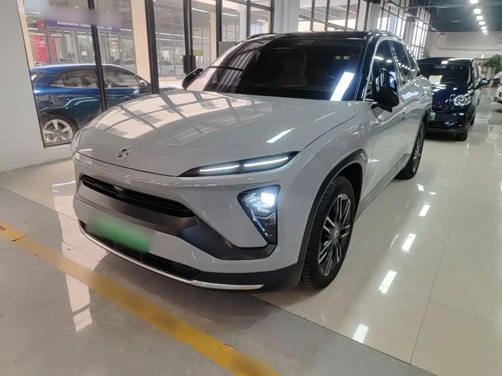 NIO ES6 2020