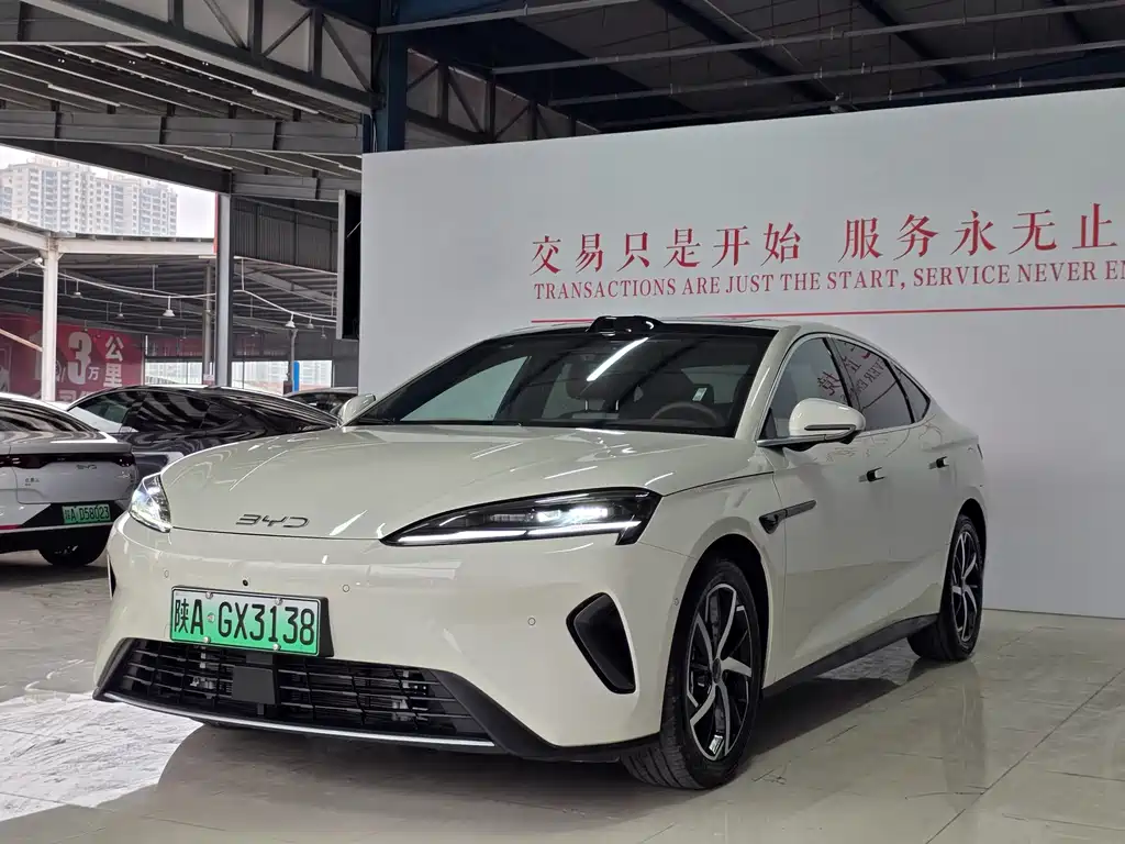 BYD Seal 07 DM-i 2025