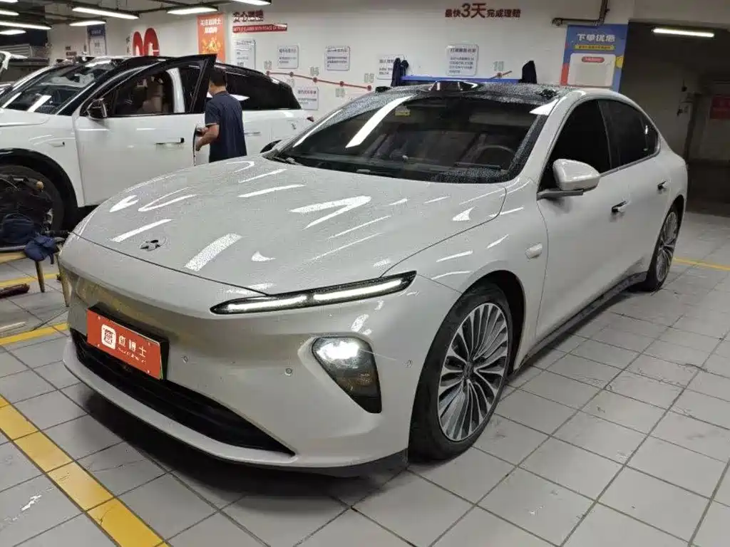 NIO ET7 2022