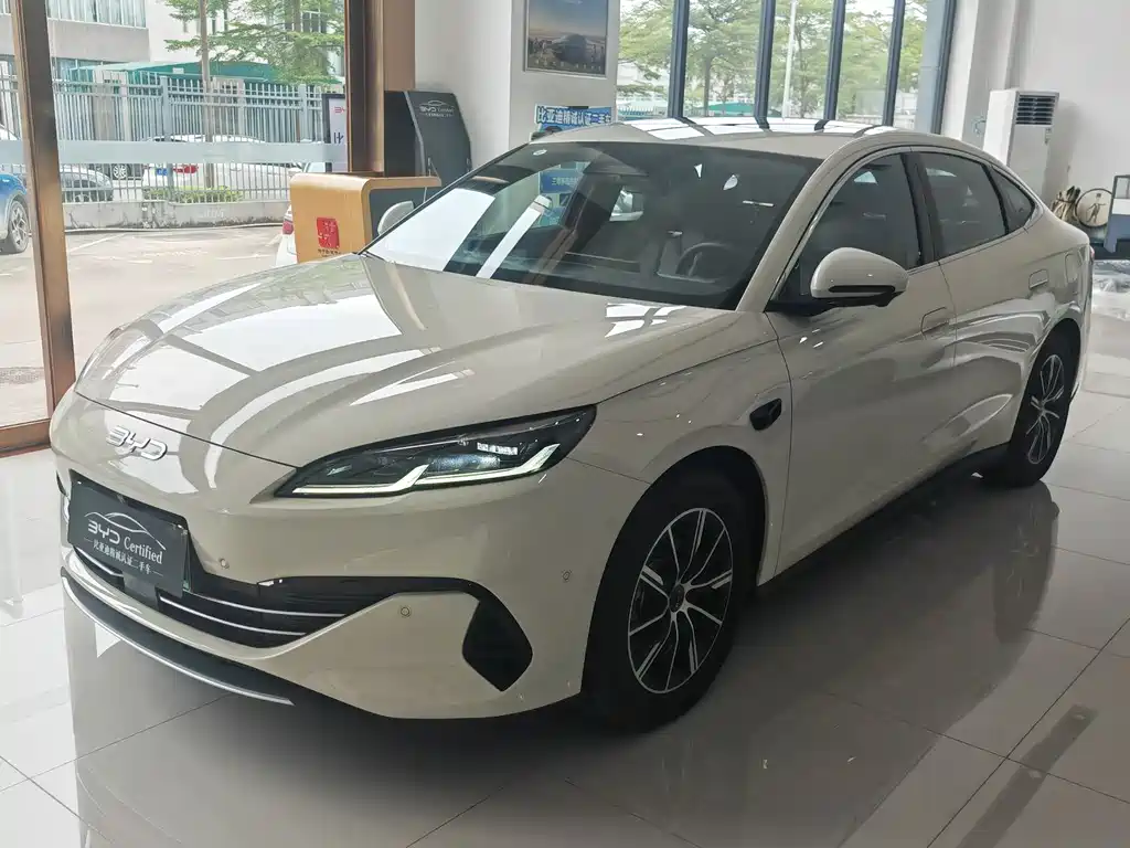 BYD Seal 06 2025