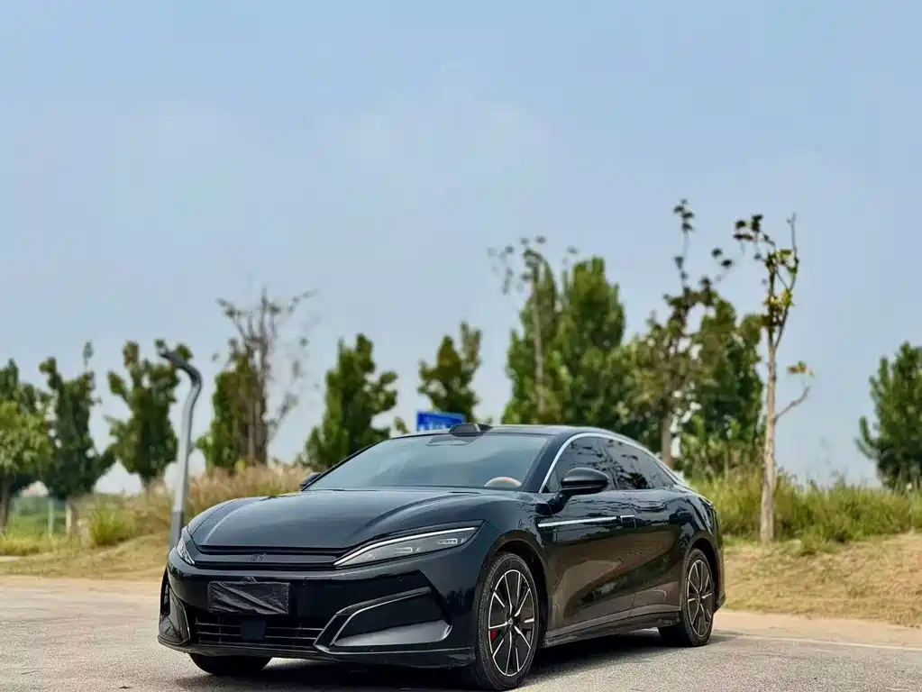 BYD Han L 2025