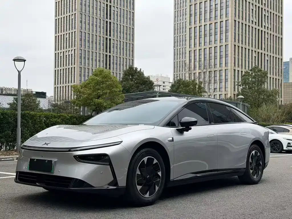 XPENG P7+ 2025
