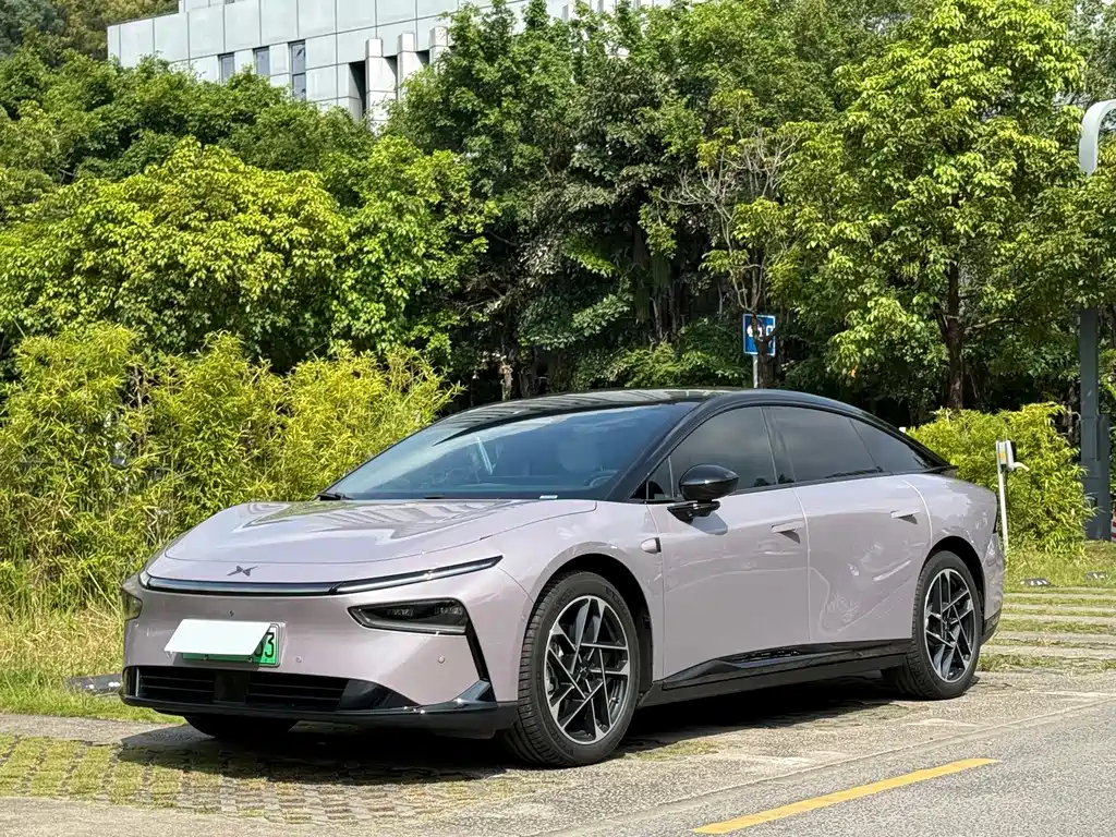 XPENG P7+ 2025