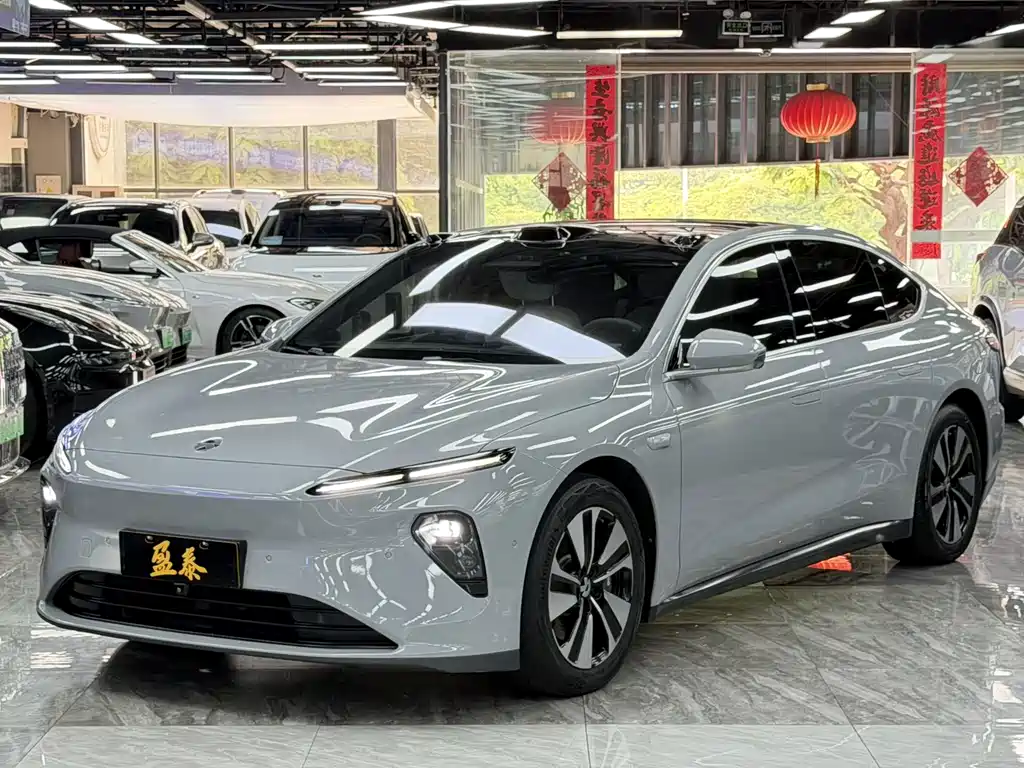 NIO ET7 2022