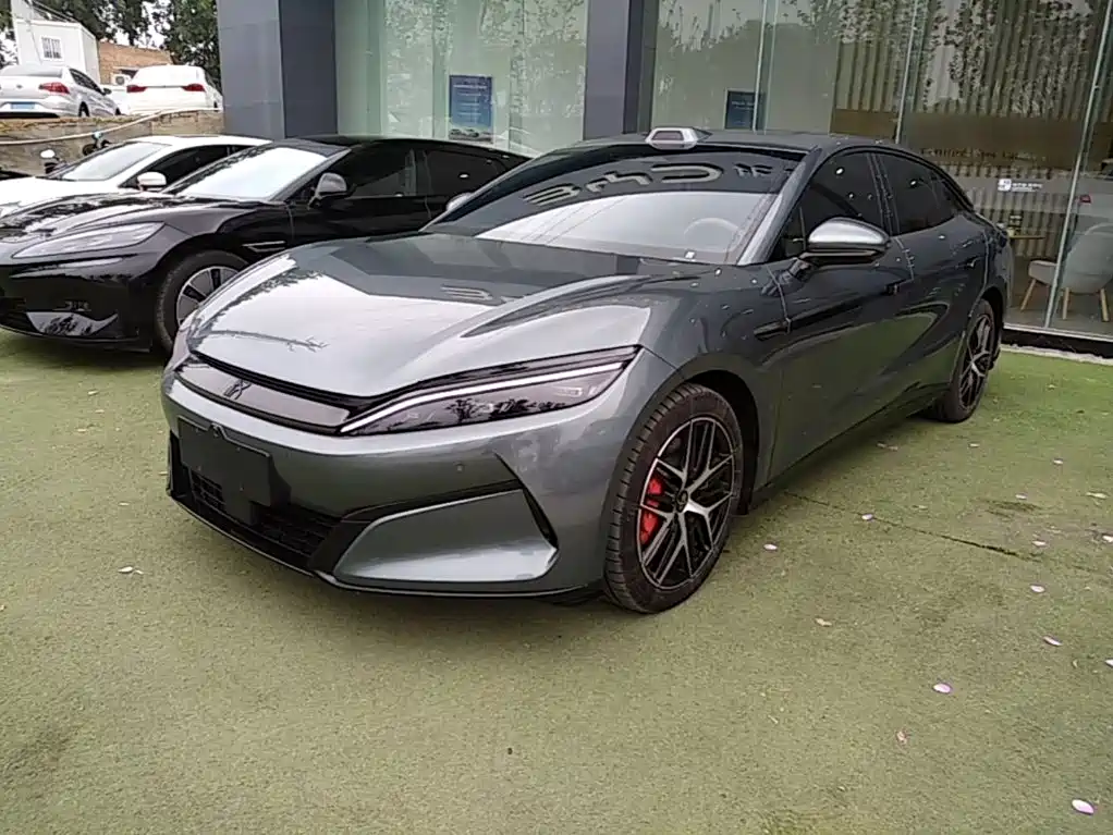 BYD Han L 2025