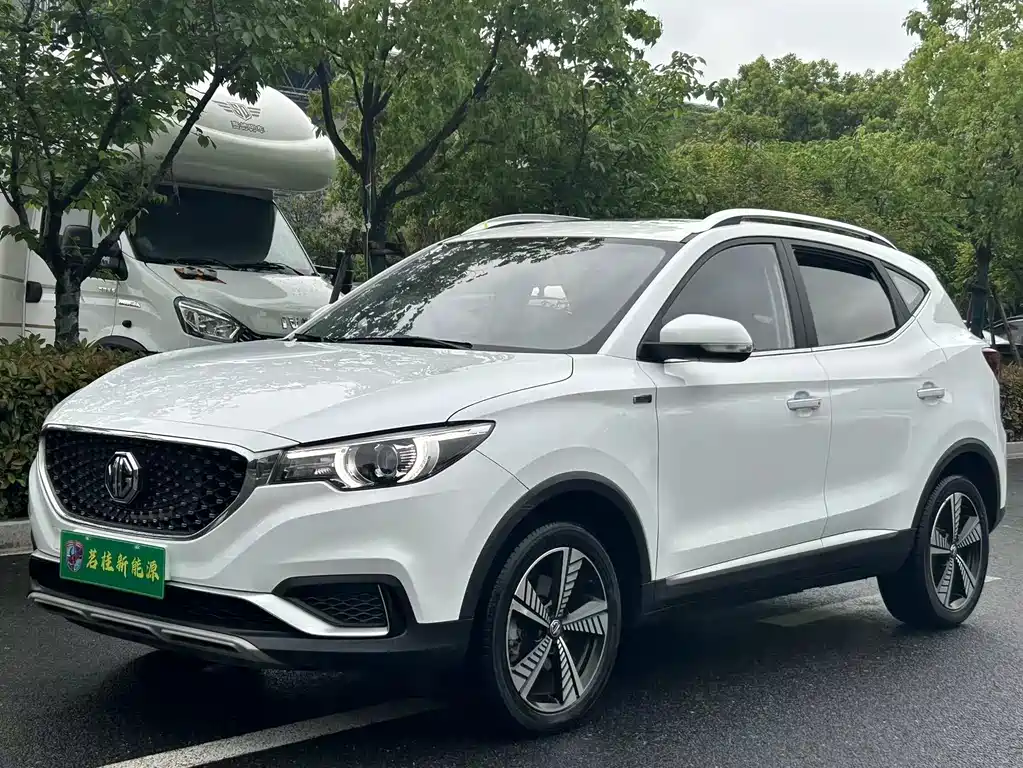 MG EZS 2021