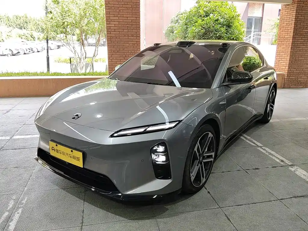 NIO ET5 2025