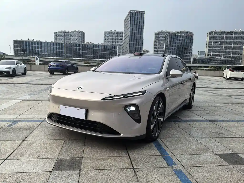 NIO ET7 2023