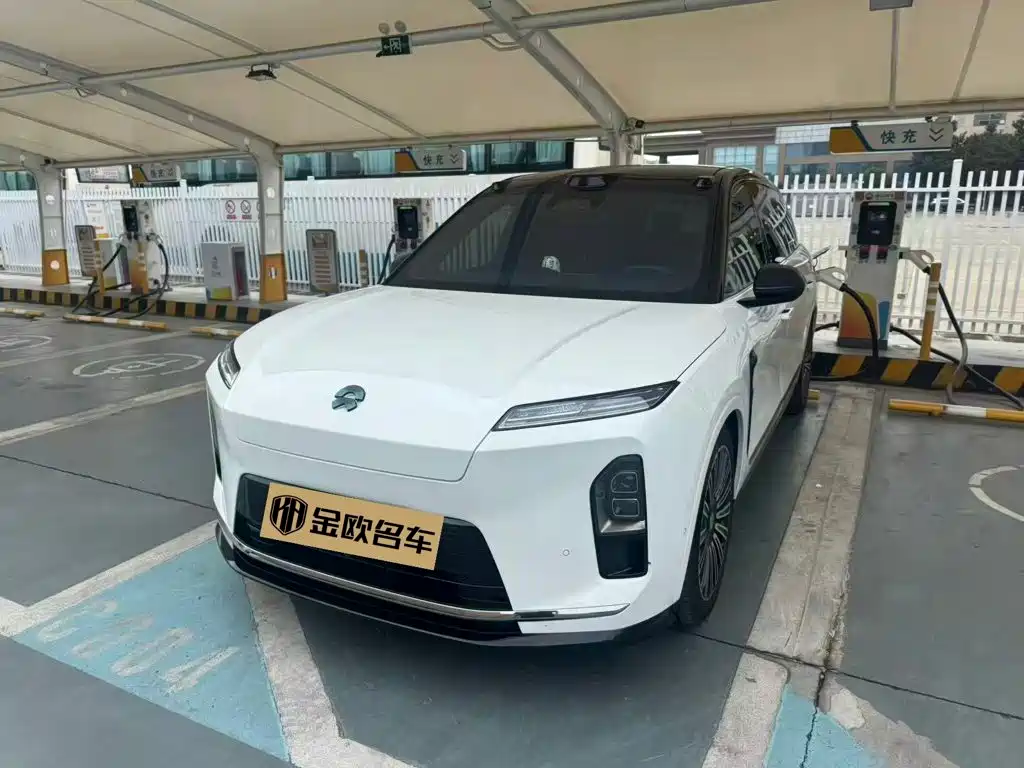 NIO ES8 2026