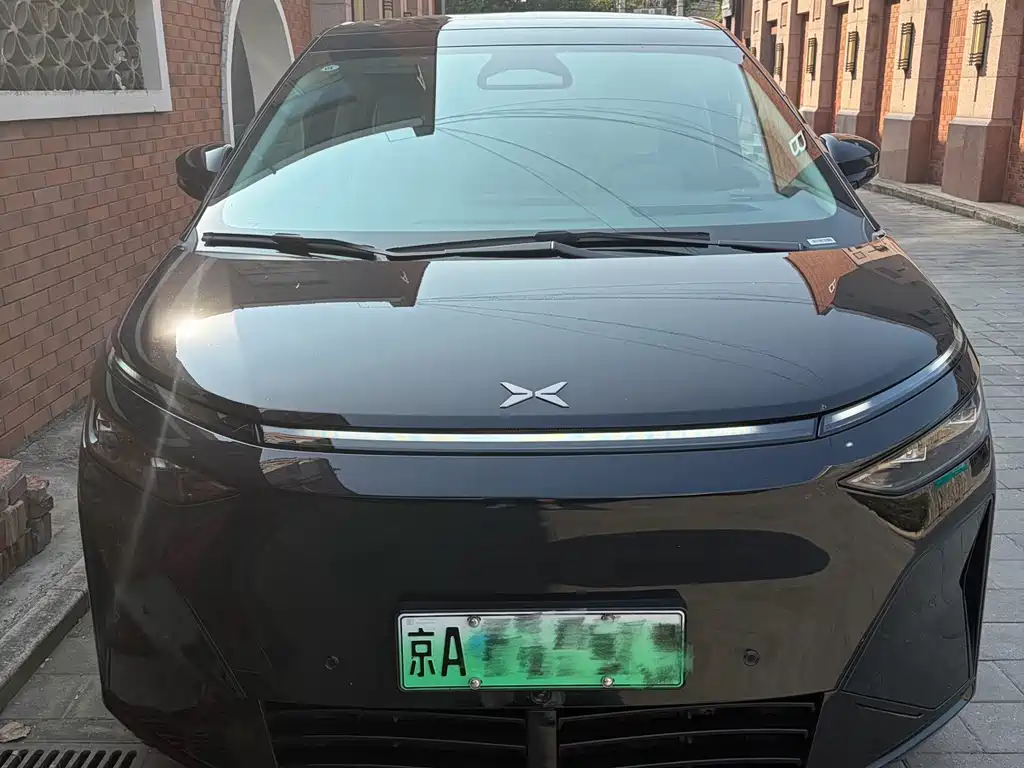 XPENG X9 2026