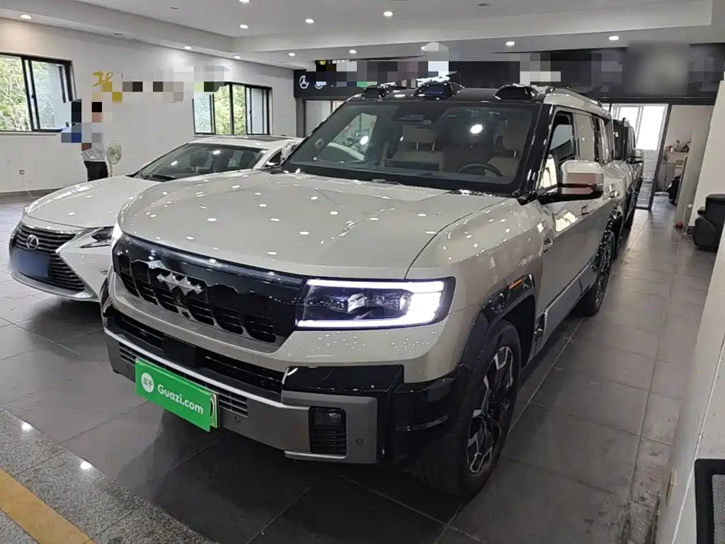Fang Cheng Bao Leopard 8 2026