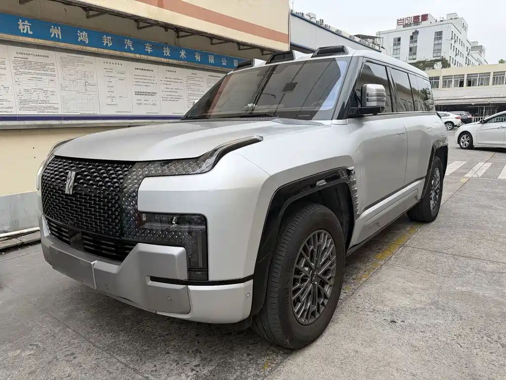 YangWang Yangwang U8 2024