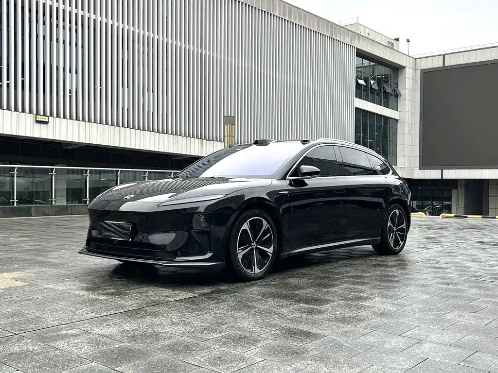 NIO ET5T 2024