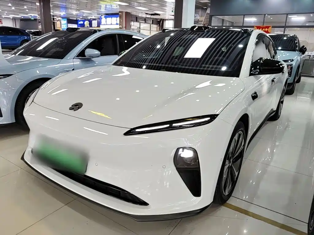 NIO ET5T 2024