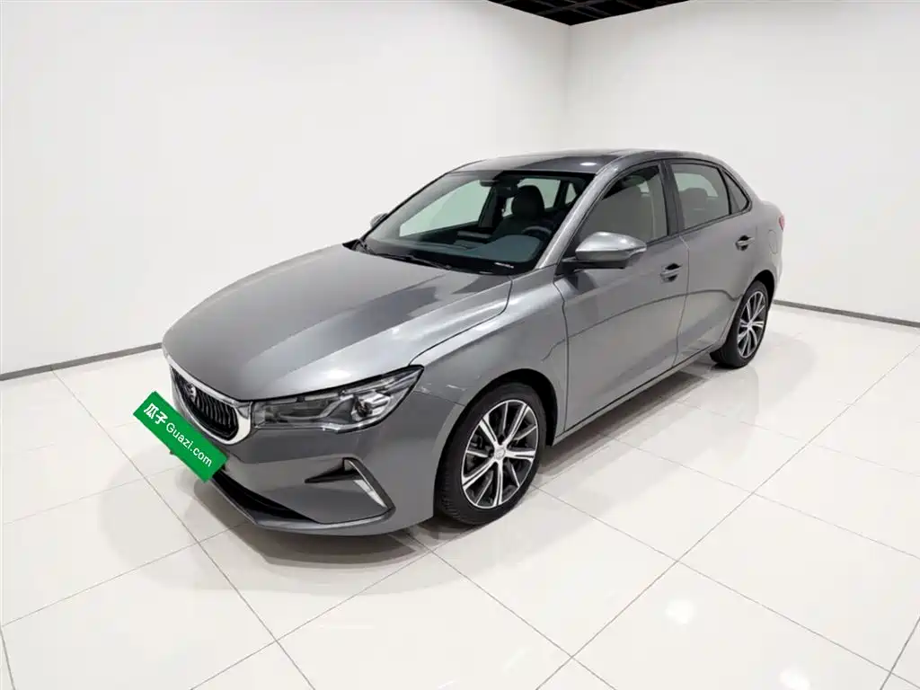 Geely Emgrand 2023