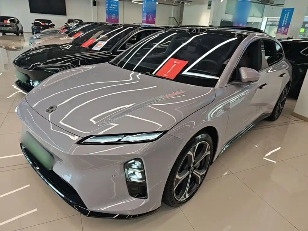NIO ET5T 2025