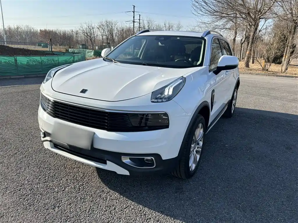 Lynk & Co 01 2018