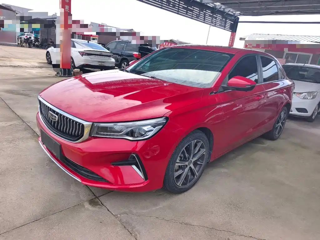Geely Emgrand 2022