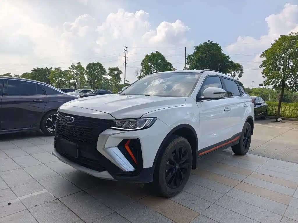 Geely Boyue 2021