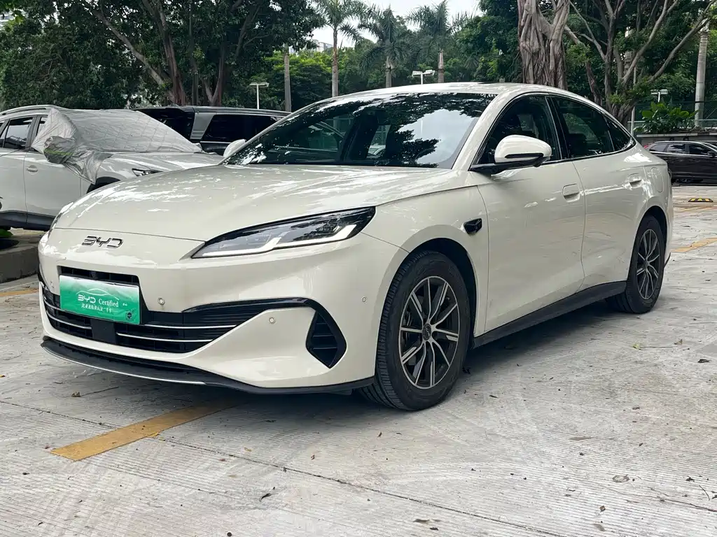 BYD Seal 06 2025