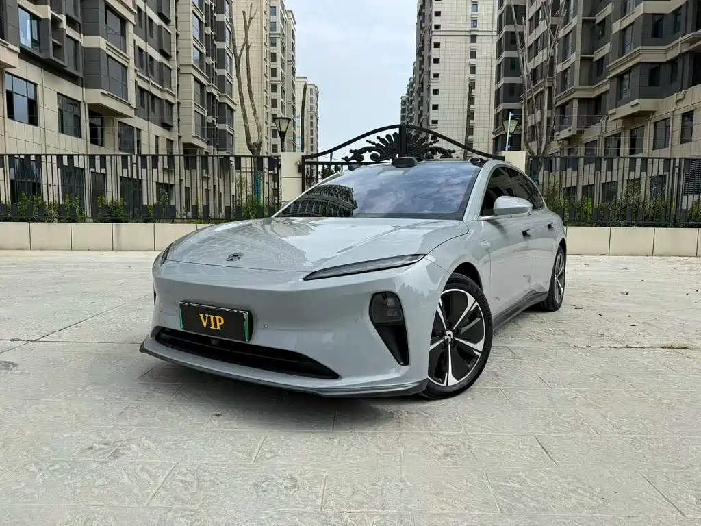 NIO ET5T 2025