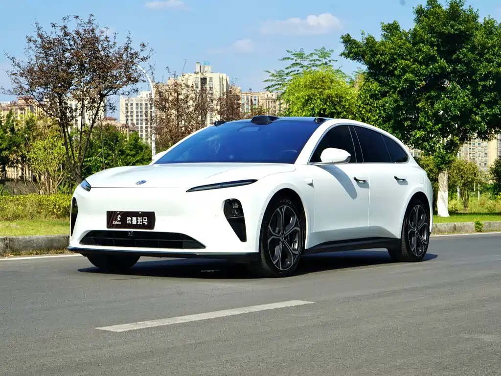 NIO ET5T 2024