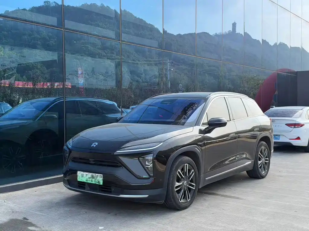 NIO ES6 2021