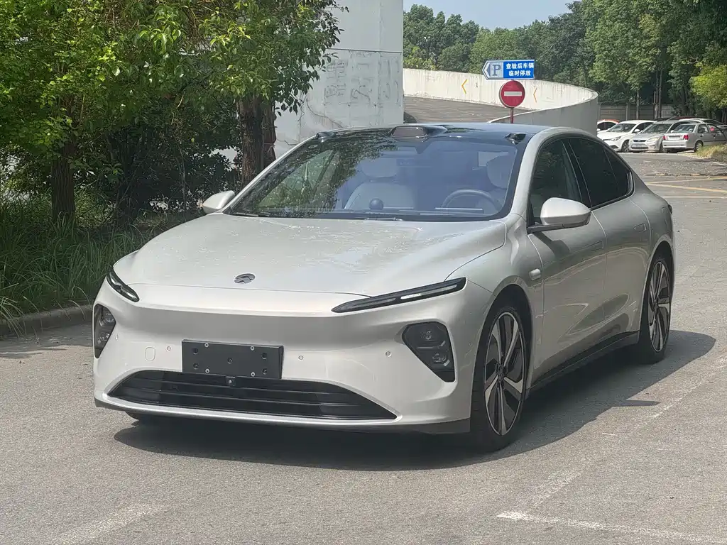 NIO ET7 2023