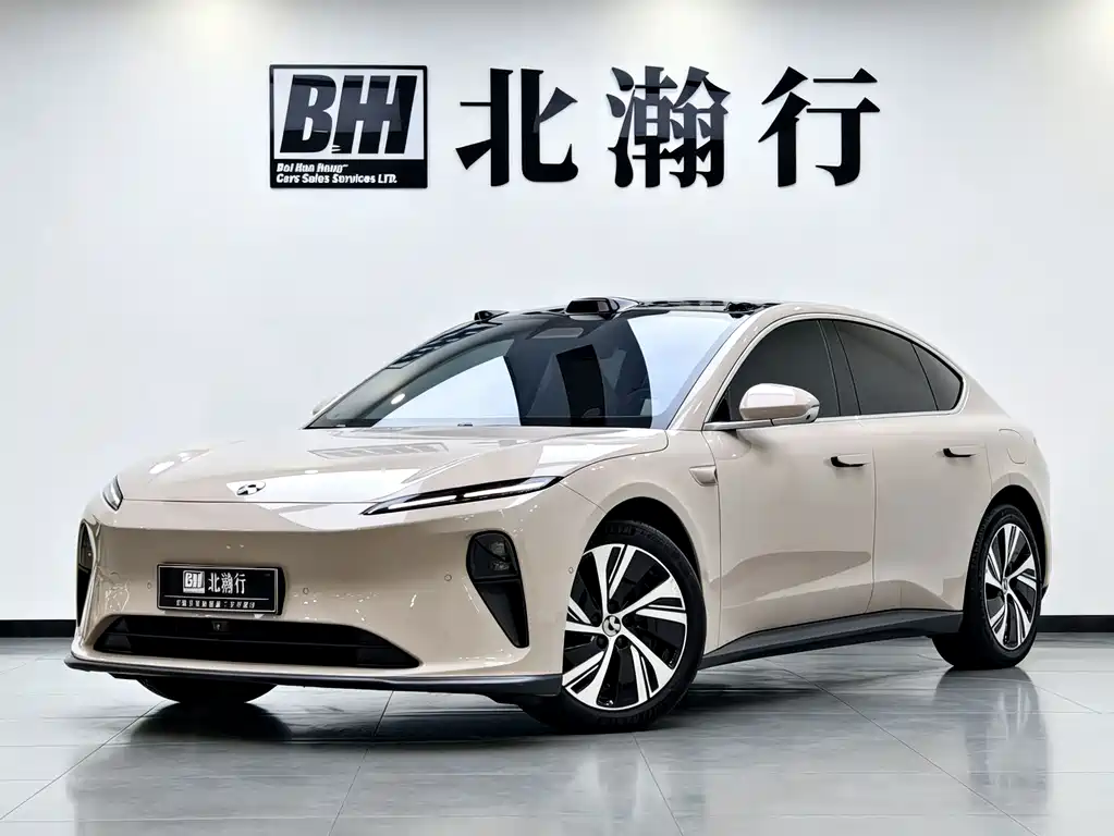 NIO ET5 2024