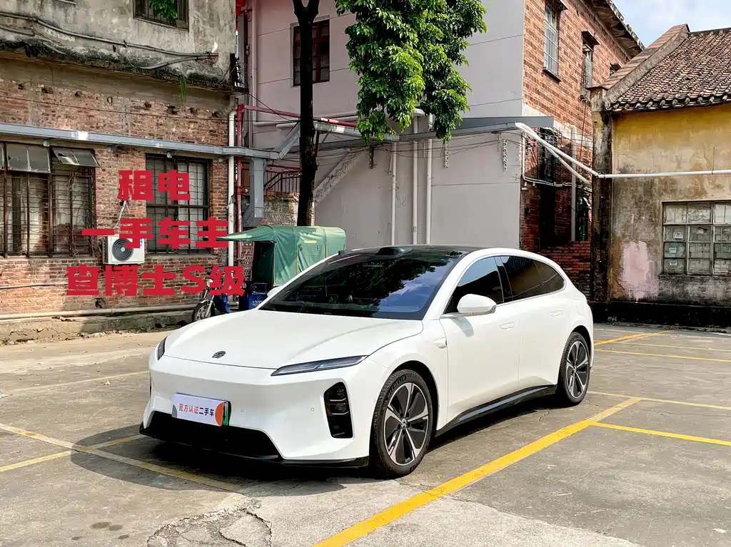 NIO ET5T 2025