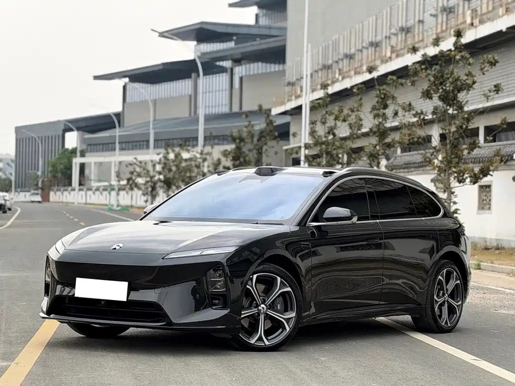 NIO ET5T 2025