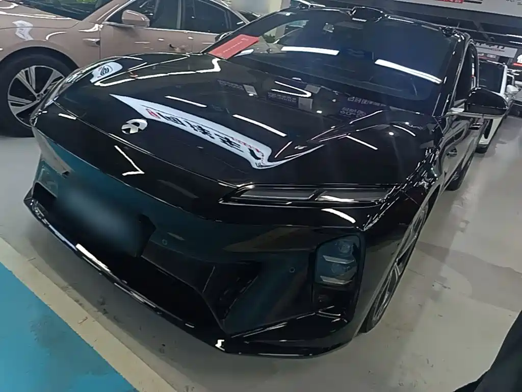 NIO ET5T 2025