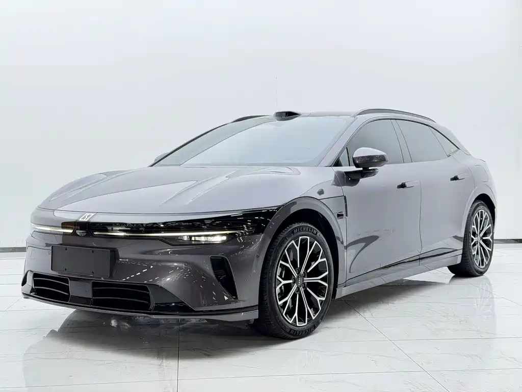 Zeekr 007GT 2025