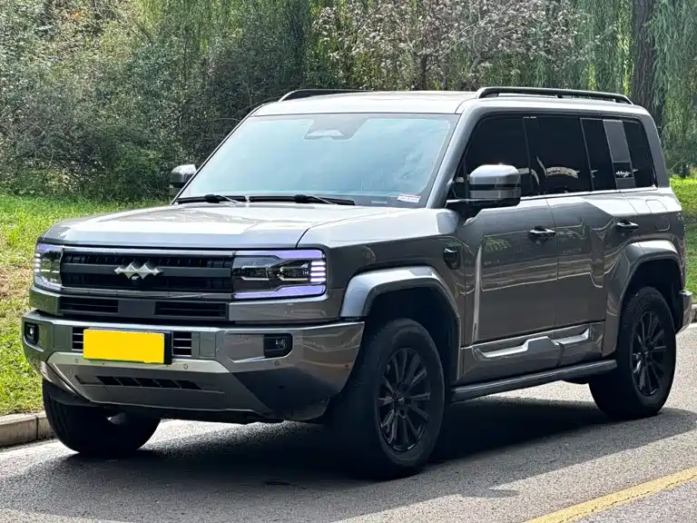 Fang Cheng Bao Leopard 5 2025
