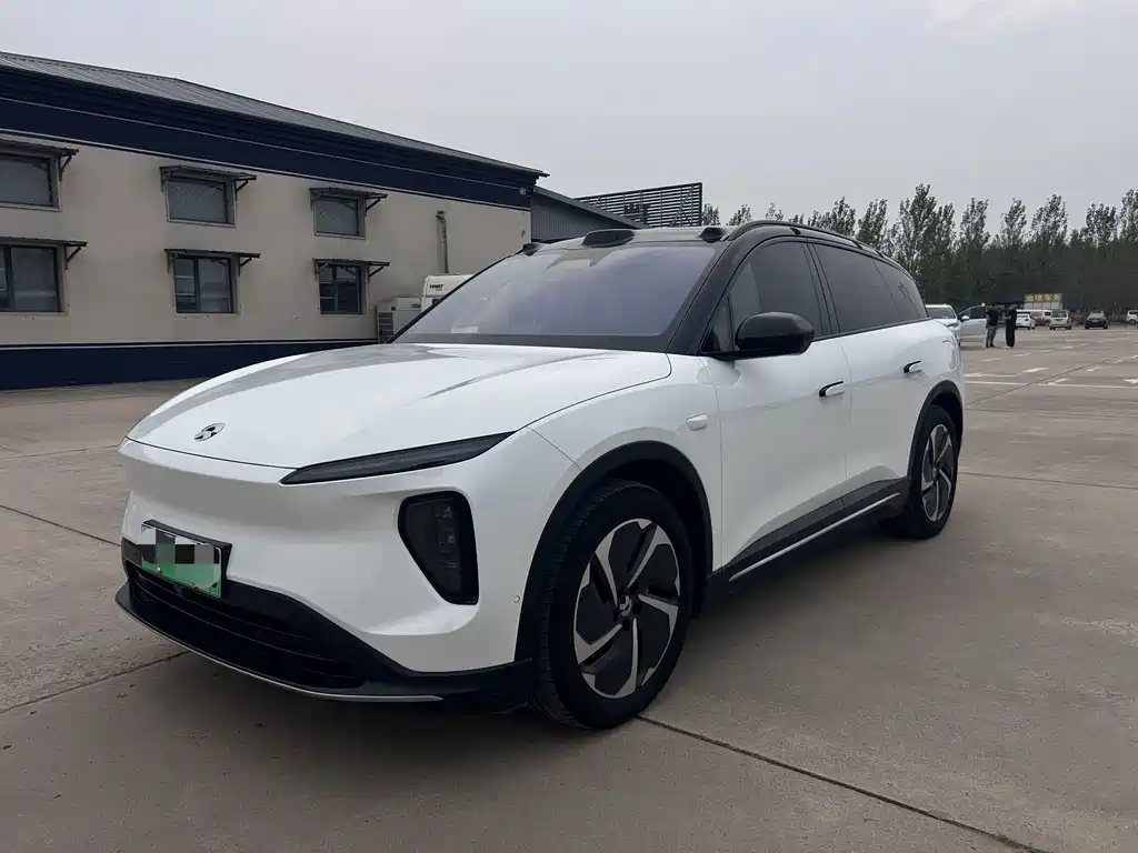 NIO ES6 2025