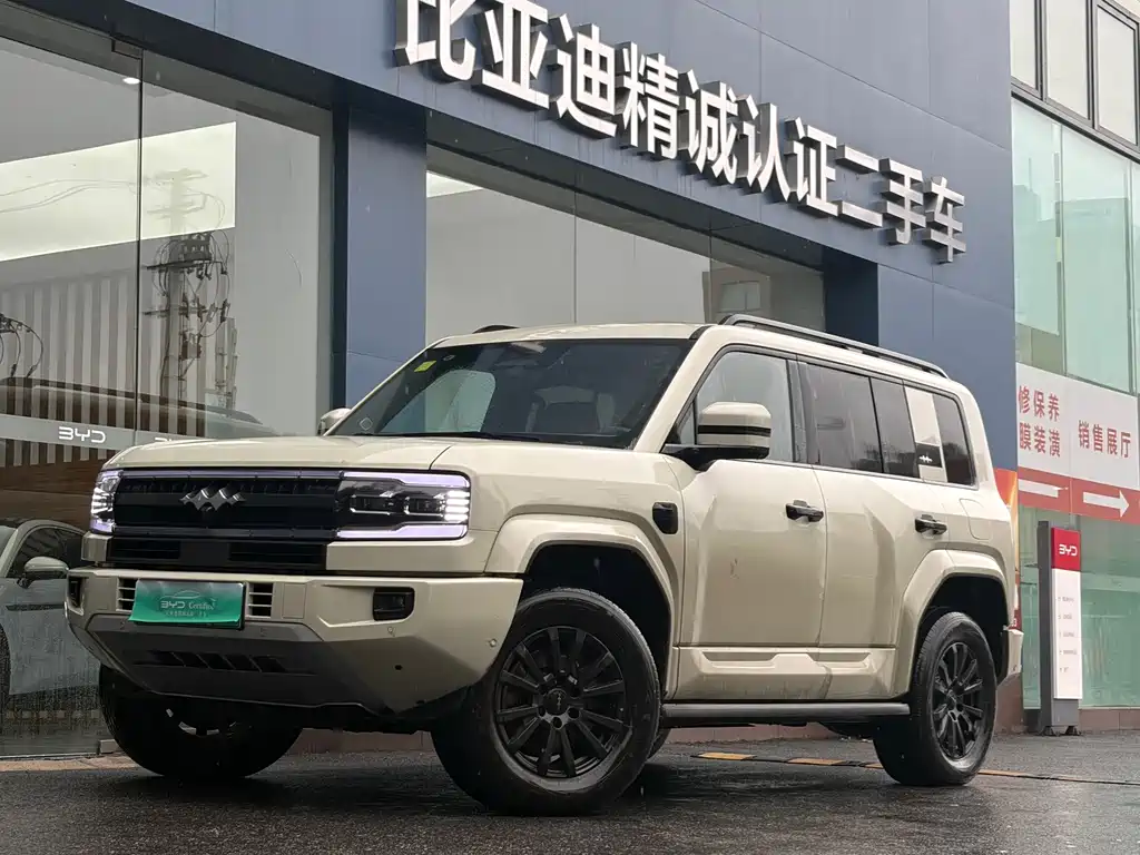 Fang Cheng Bao Leopard 5 2025