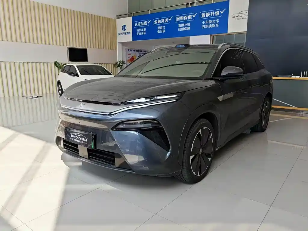 BYD Tang L 2025