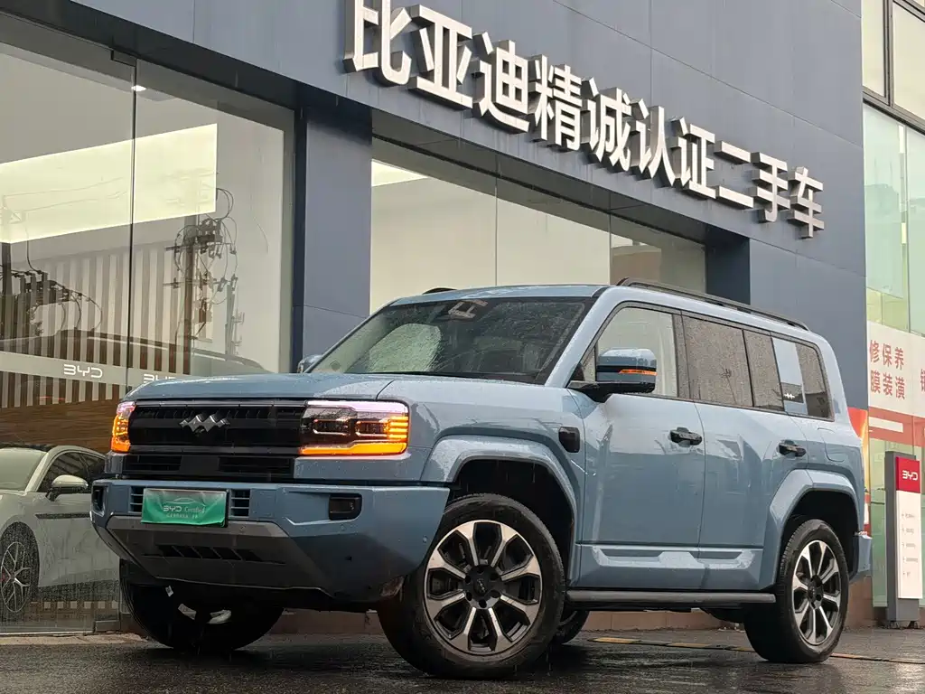 Fang Cheng Bao Leopard 5 2025