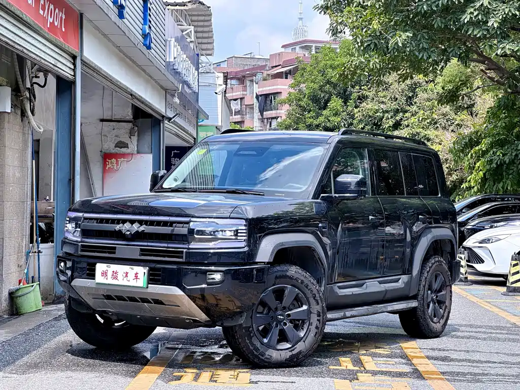 Fang Cheng Bao Leopard 5 2025
